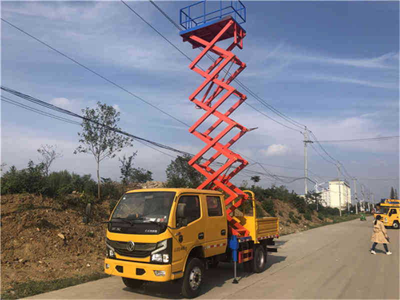 (國六)東風10米剪叉式升降平臺高空作業(yè)車